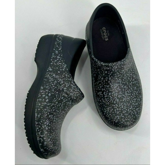 Crocs Neria Pro II Walking Nursing Slip Resistant Graphic Clog Black Gray Dots 4 - Picture 3 of 5